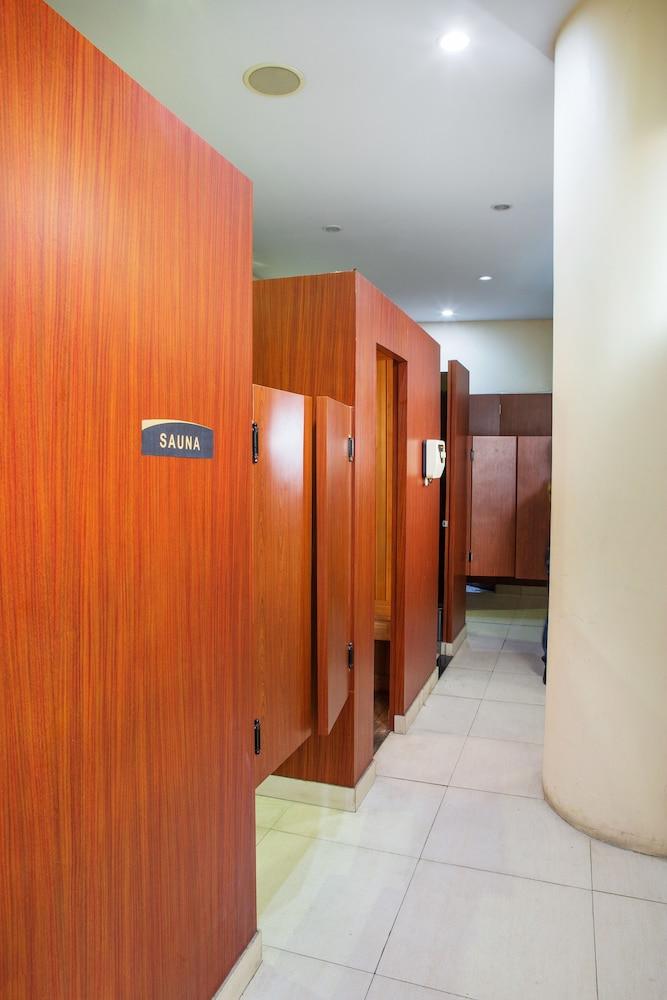 Tara Hotel Yogyakarta Tugu Exteriör bild