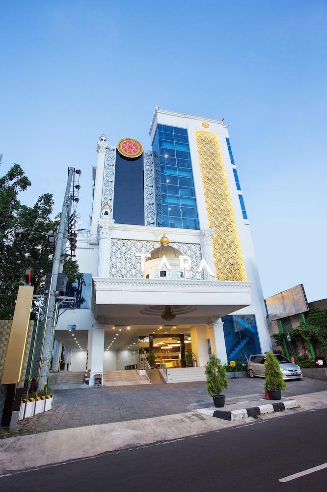 Tara Hotel Yogyakarta Tugu Exteriör bild