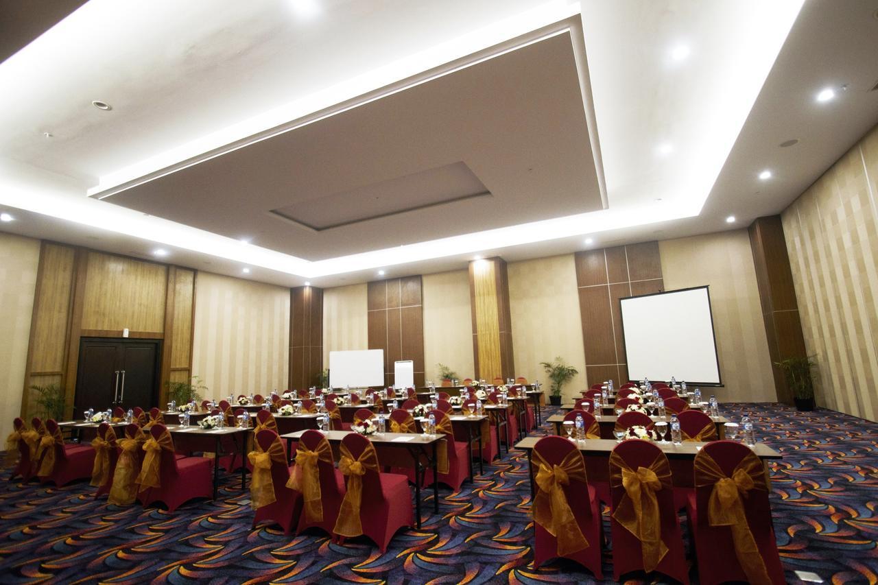 Tara Hotel Yogyakarta Tugu Exteriör bild
