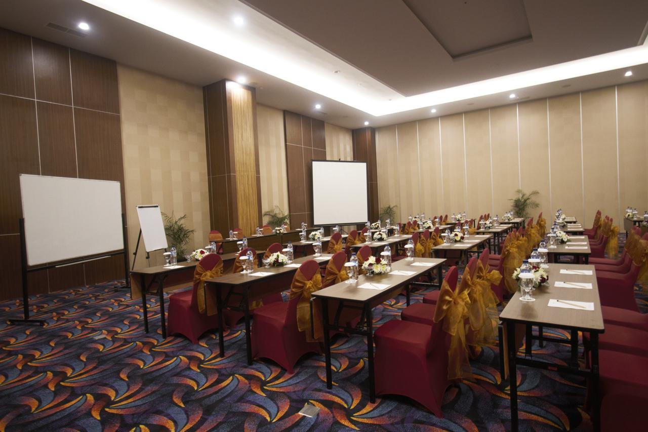 Tara Hotel Yogyakarta Tugu Exteriör bild