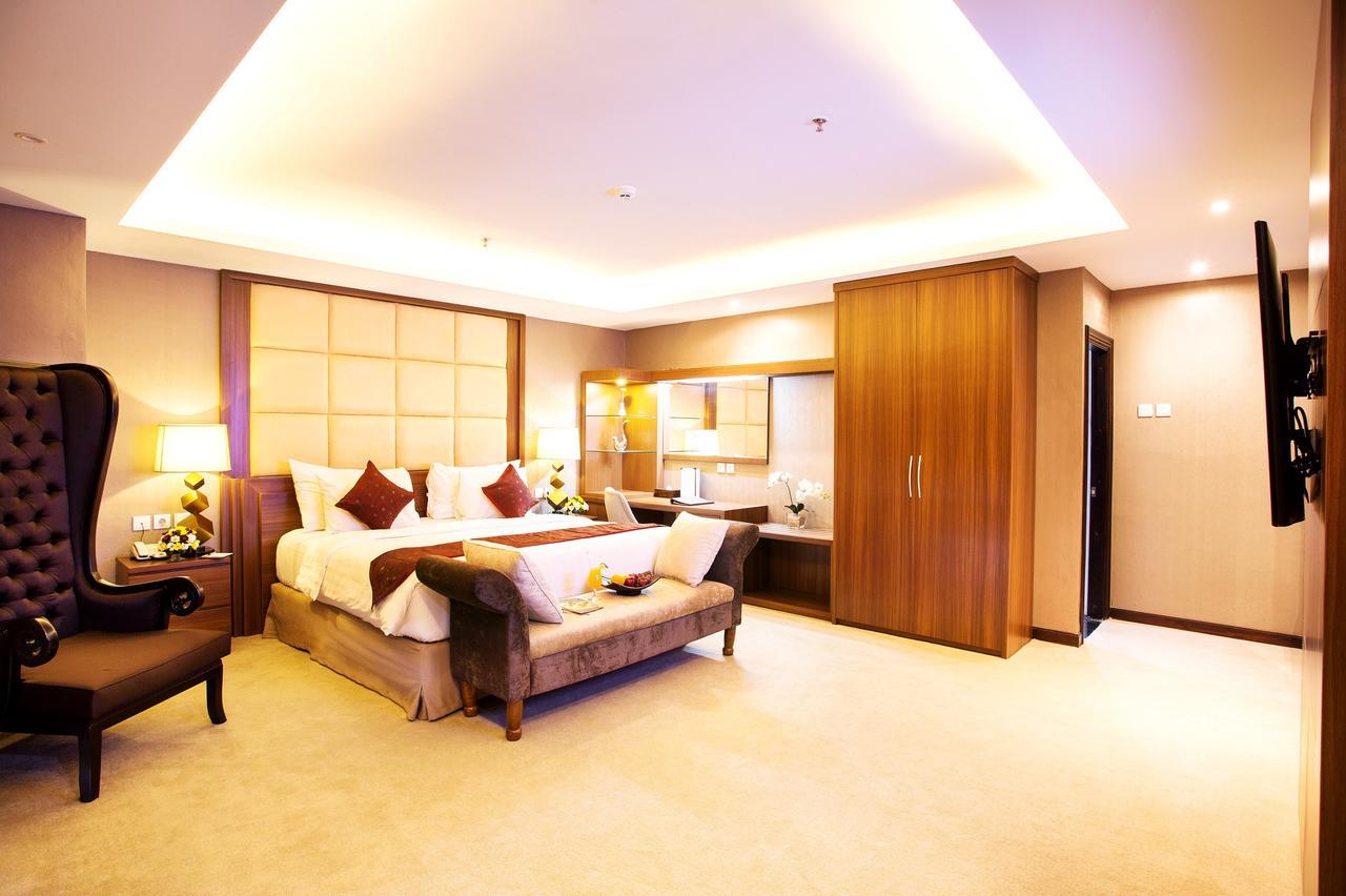 Tara Hotel Yogyakarta Tugu Exteriör bild