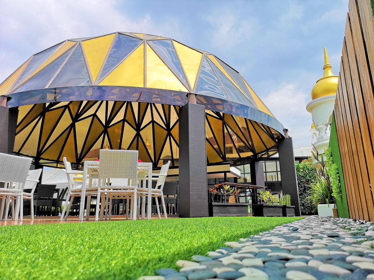 Tara Hotel Yogyakarta Tugu Exteriör bild